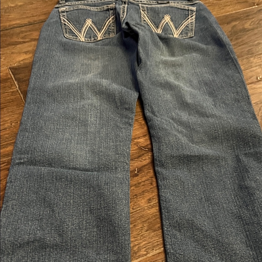Wrangler Q Baby Women's Boot Cut Jeans - size 1/2 x 36 - Picture 3 of 9